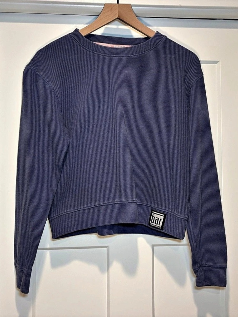 The Bar Method Cropped Ribbed Sweatshirt in Blue Size Small